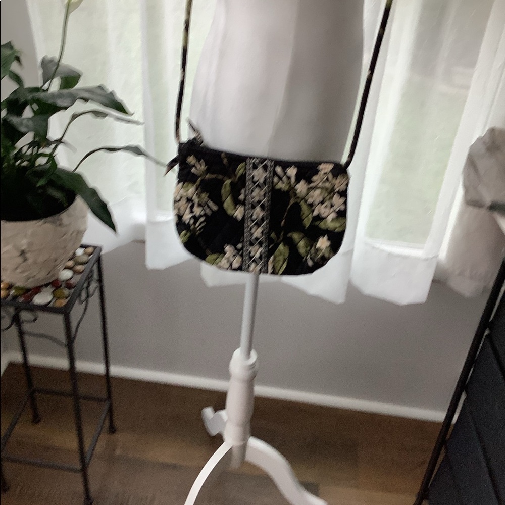 Vera Bradley crossbody purse